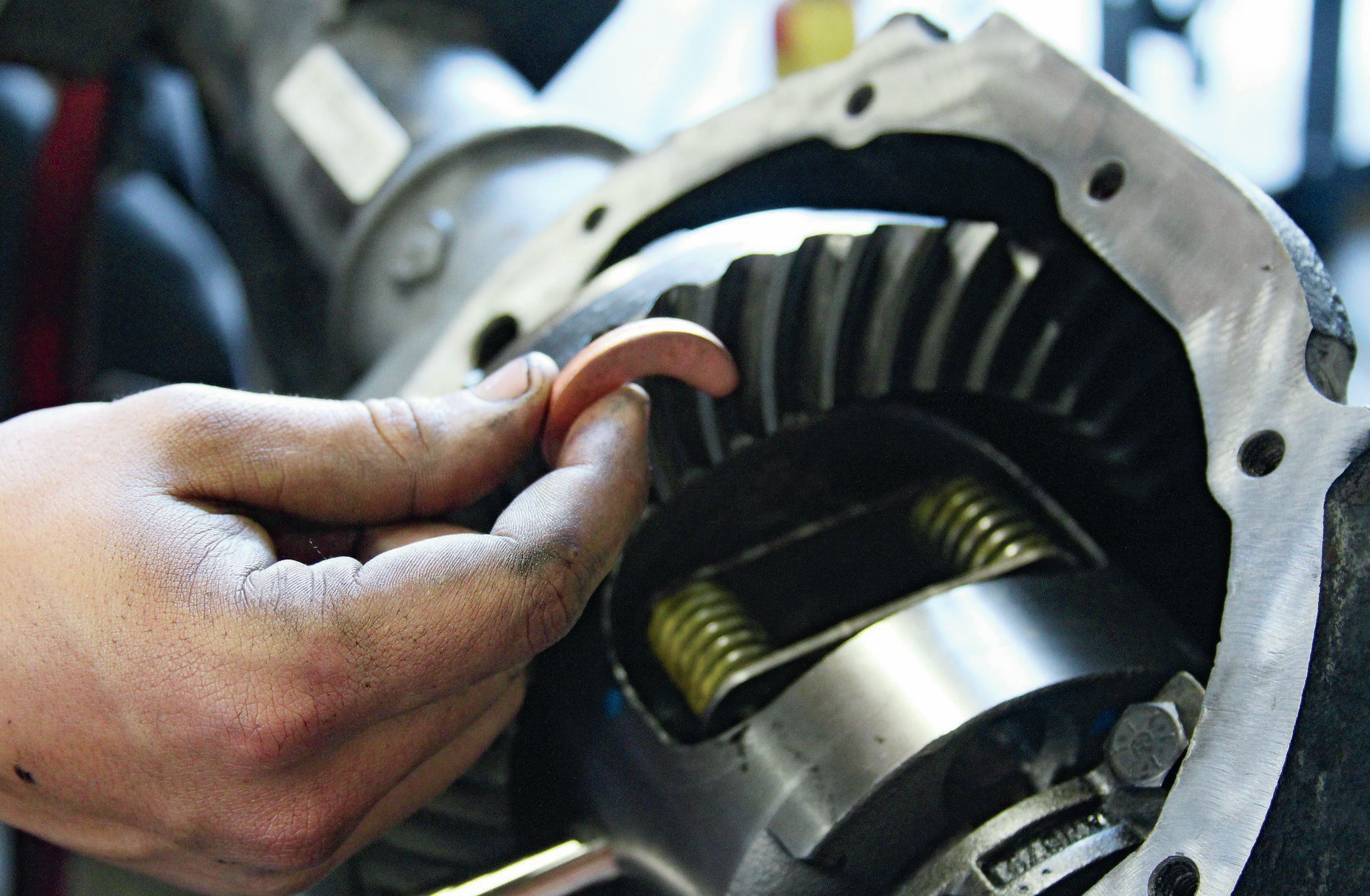 Narrowing GM Truck Axles To Fit Deep Dish Wheels Tech & HowTo