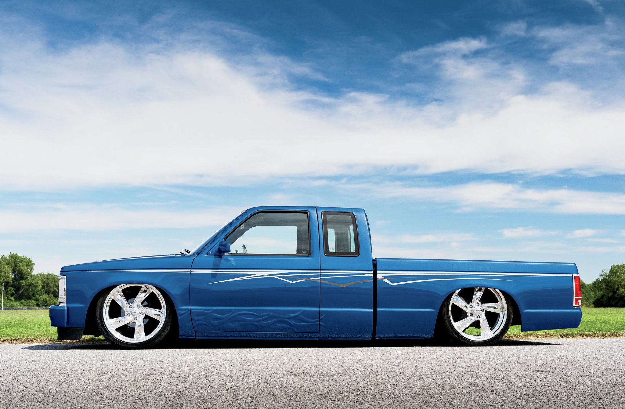 1988 Chevrolet S10 Pickup Evenhanded Mini Truckin