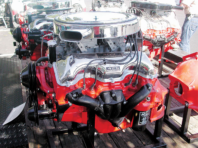 348 And 409 W-Engines - Chevy's First Big-Blocks - Super Chevy Magazine