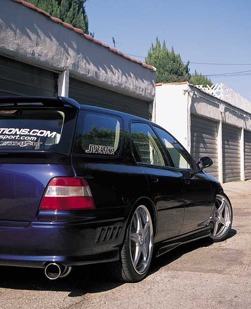 Import Cars featured - Customized 1995 Honda Wagon with ICE - Super