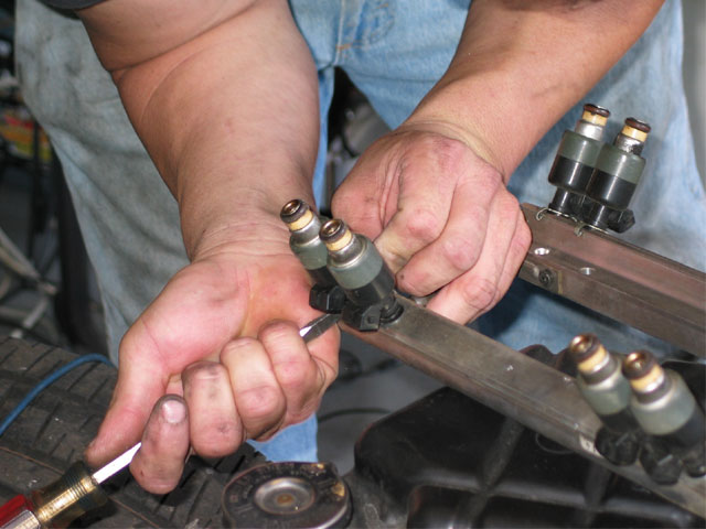 C4 Corvette Fuel Injectors Injector Cleaning Vette Magazine