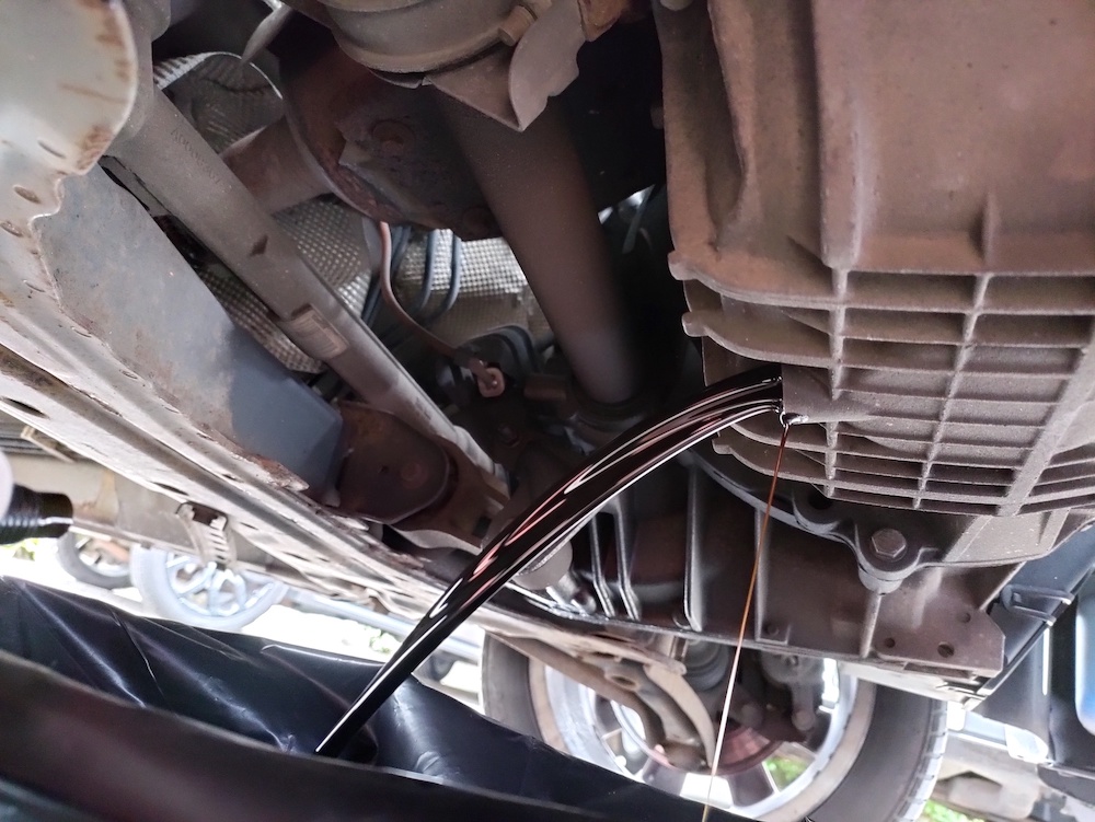 Oil Drain Plug 🏎️ Removing A Stripped Plug And DIY Tips