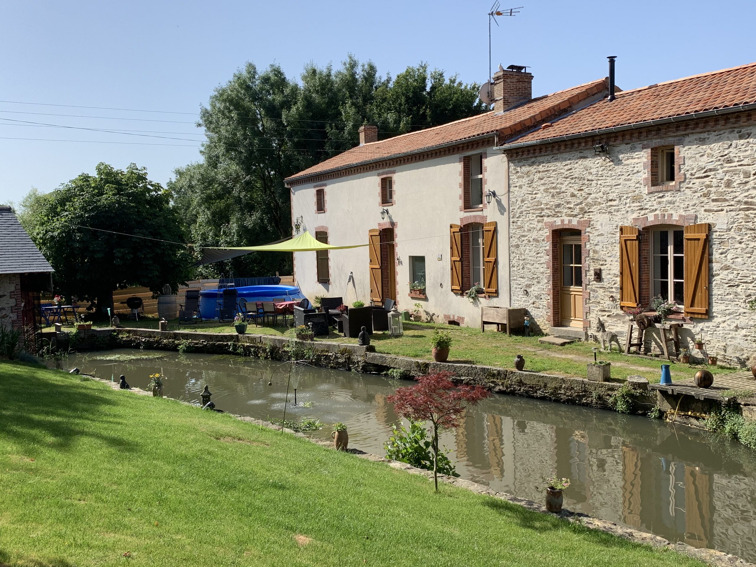 Le Moulin de Gontard Chambres d’hôtes et table d’hôte au coeur des Mauges