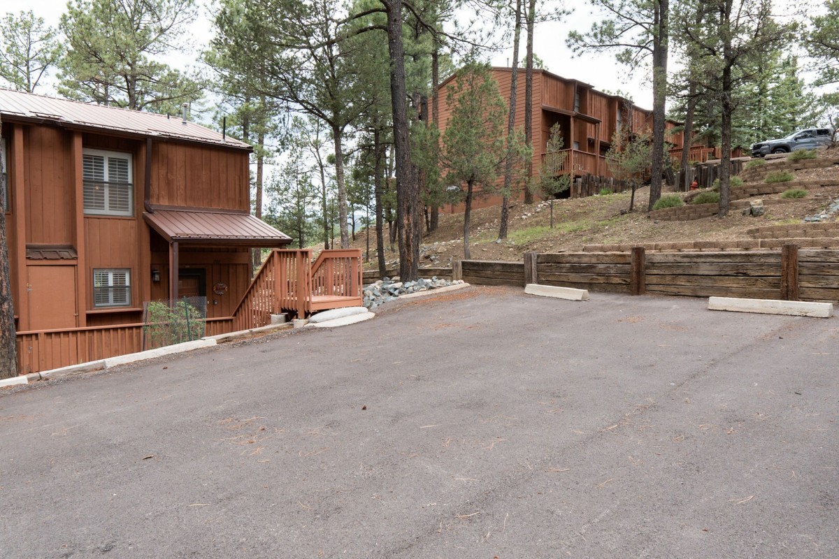 Grisham's View Condo Ruidoso, NM Mountain Air Cabins