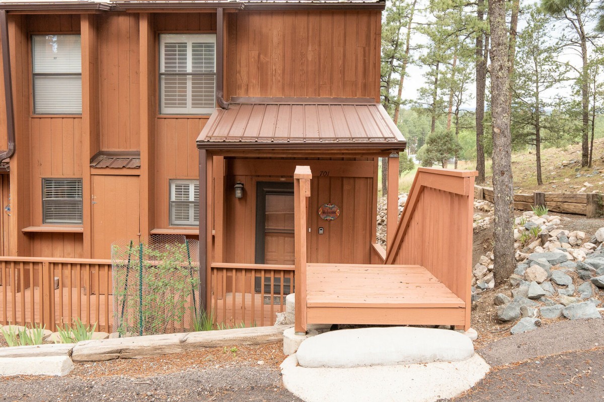 Grisham's View Condo Ruidoso, NM Mountain Air Cabins