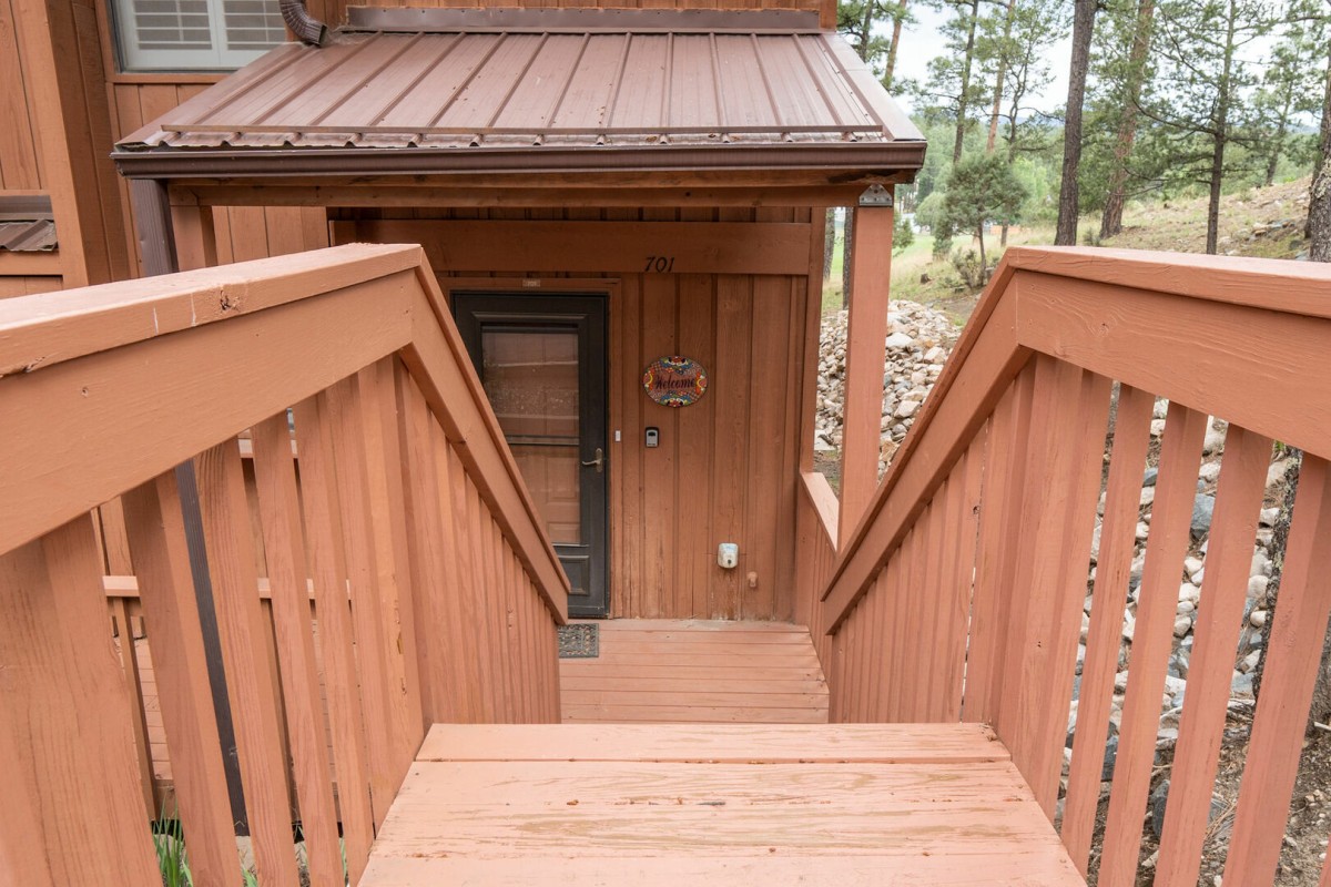 Grisham's View Condo Ruidoso, NM Mountain Air Cabins