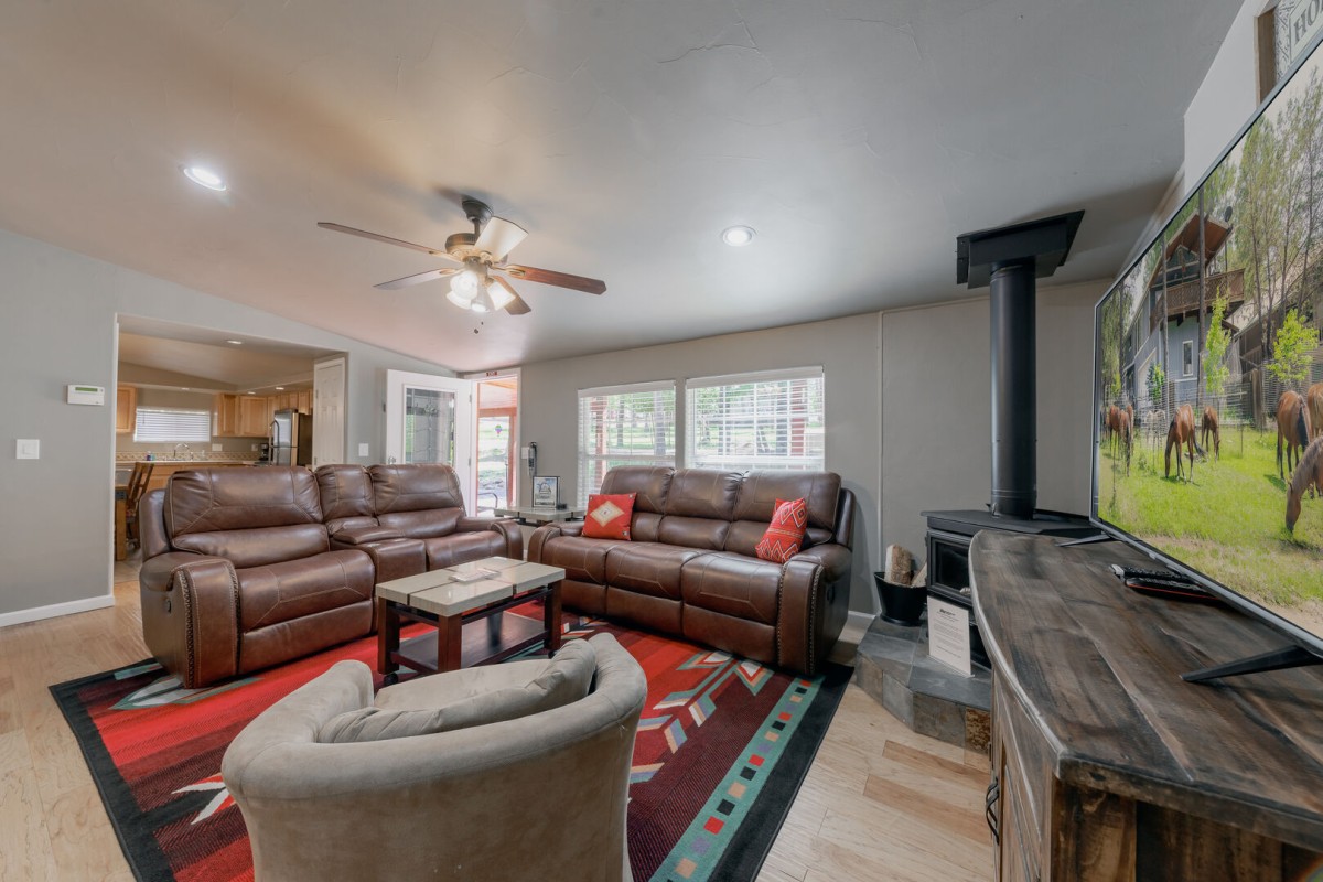 Horseshoe Canyon Ruidoso, NM Mountain Air Cabins