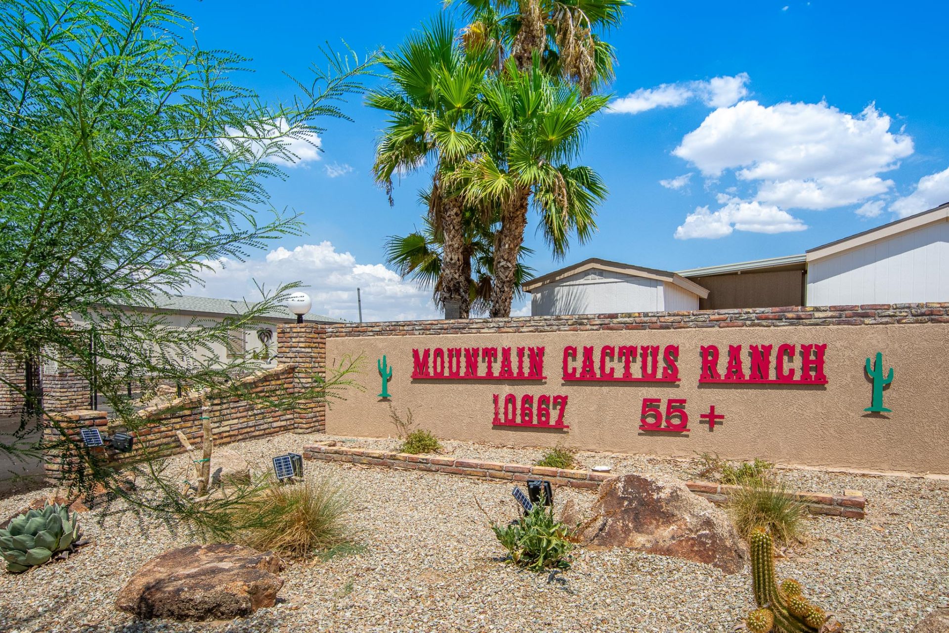 Photo Gallery of Mountain Cactus Ranch in Yuma Arizona