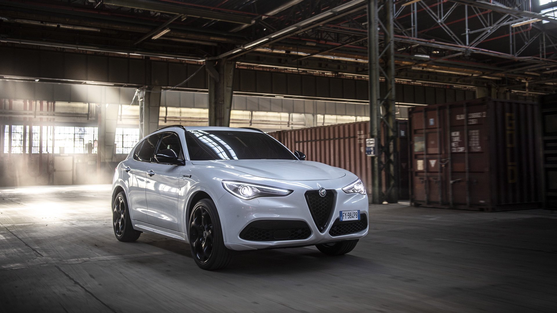 Best Alfa Romeo Stelvio Insurance Cost For 2023 [Expert Advice]