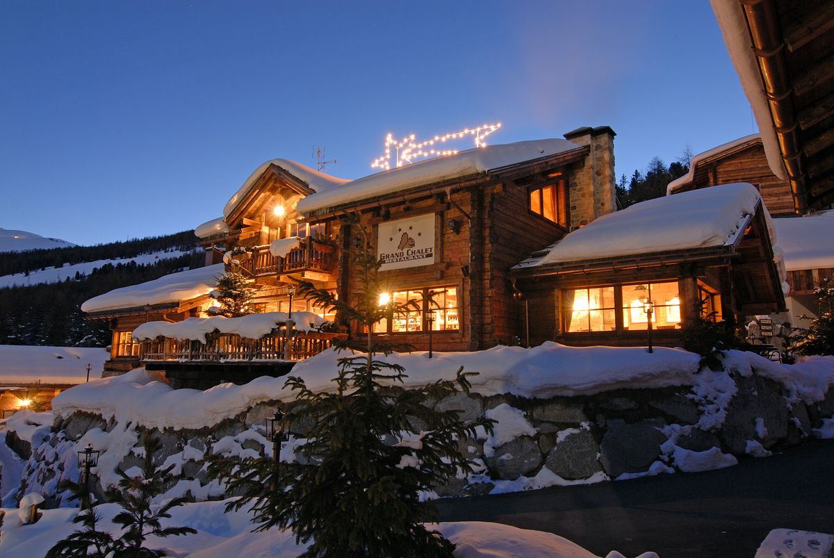 Park Chalet Village in Livigno, Italy MountVacation.co.uk