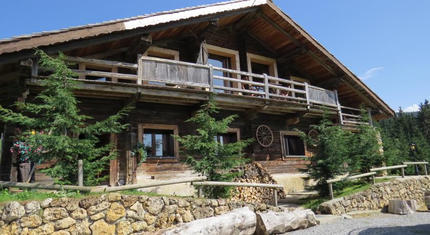 Chalet La Montagne ŕ Notre Dame de France MountVacation.fr