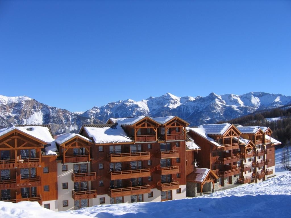 Residence Dame Blanche in Puy Saint Vincent, France MountVacation.co.uk