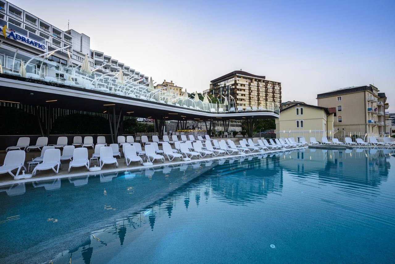 Grand Hotel Adriatic II, Opatija, Hrvaška MountVacation.si