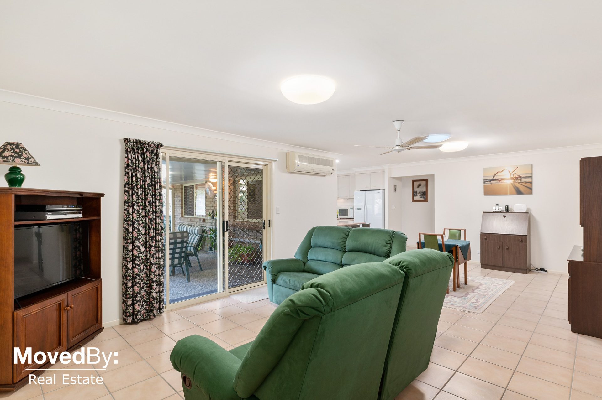 SOLD 261 Upper Kedron Rd, Ferny Grove MovedBy Mike Rooney