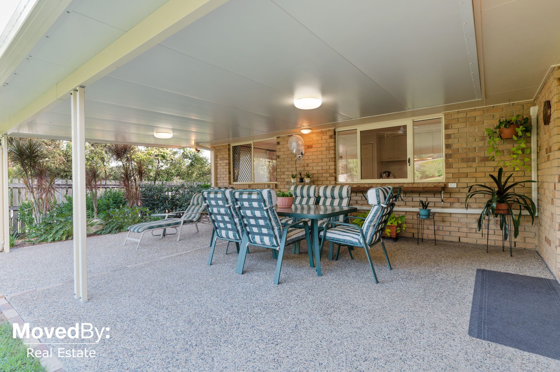 SOLD 261 Upper Kedron Rd, Ferny Grove MovedBy Mike Rooney