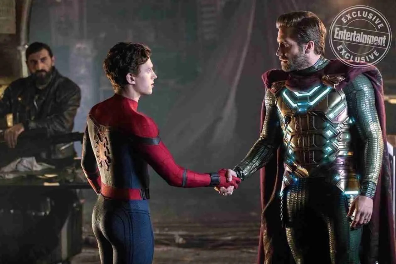 SpiderMan Far From Home Reveals New Look at Mysterio Costume