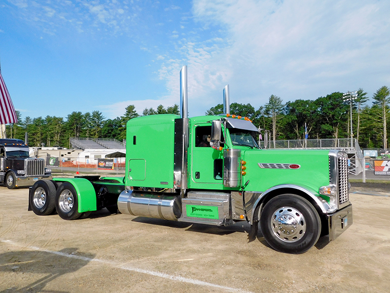 2021 Gear Jammer Truck Show Gallery Movin' Out