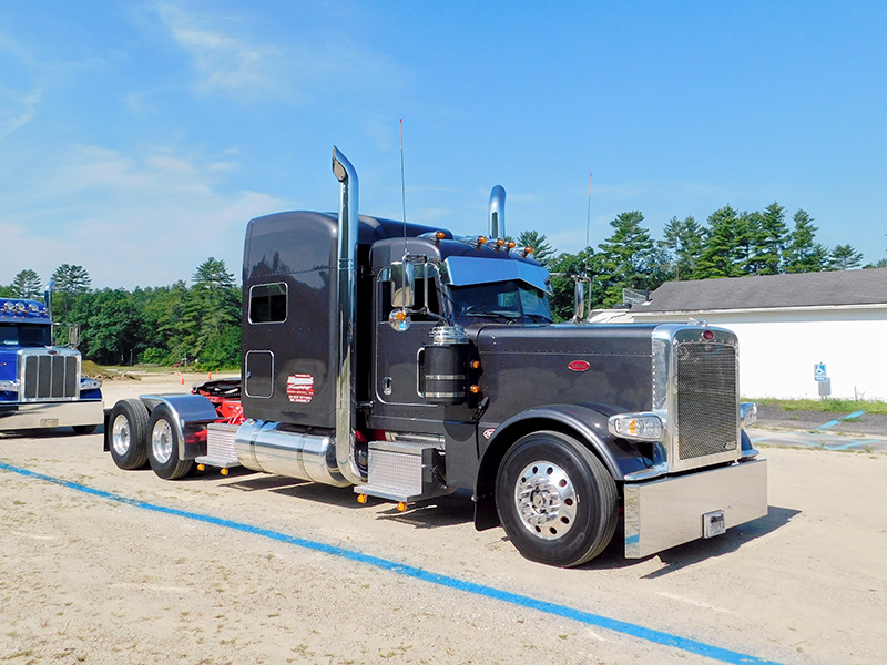 Gear Jammer Truck Show Gallery Movin' Out