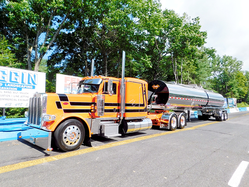 Gear Jammer Truck Show Gallery Movin' Out