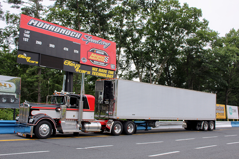 2021 Gear Jammer Truck Show Gallery Movin' Out