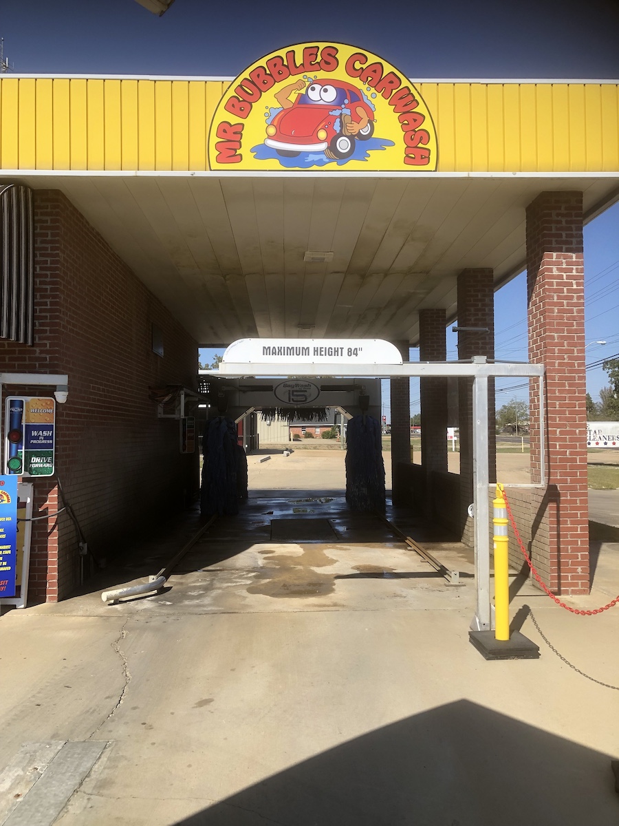MR BUBBLES CARWASH West Point, MS (North Location)