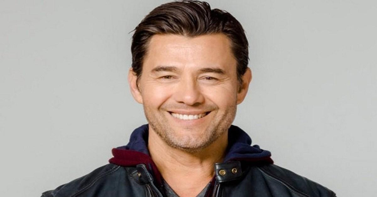 Steve Bacic Biography, Age, Height, Girlfriend mrDustBin(026)