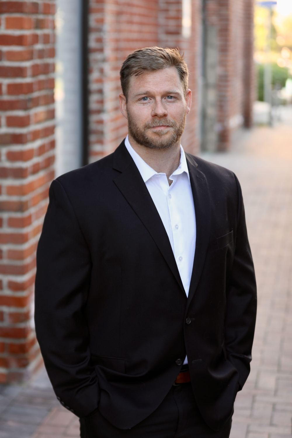 The Team » MRE Commercial Real Estate