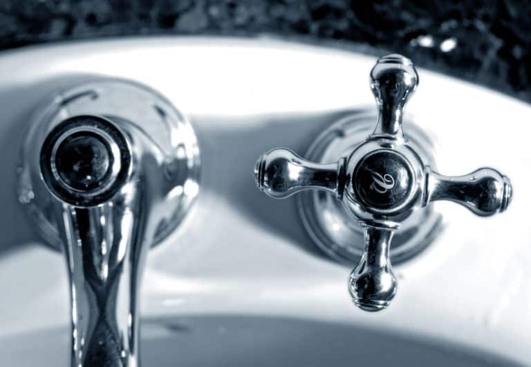 How To Reverse Faucet Handle Direction Quick & Easy Mr. Kitchen Faucets