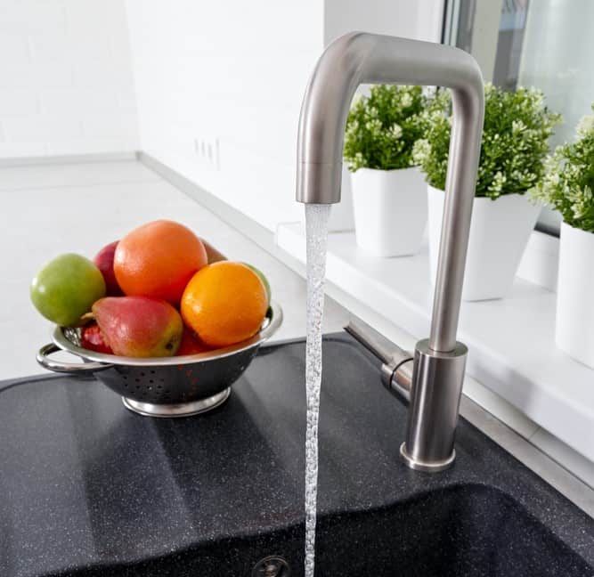 Kitchen Faucet Chrome Vs Stainless Steel Things In The Kitchen