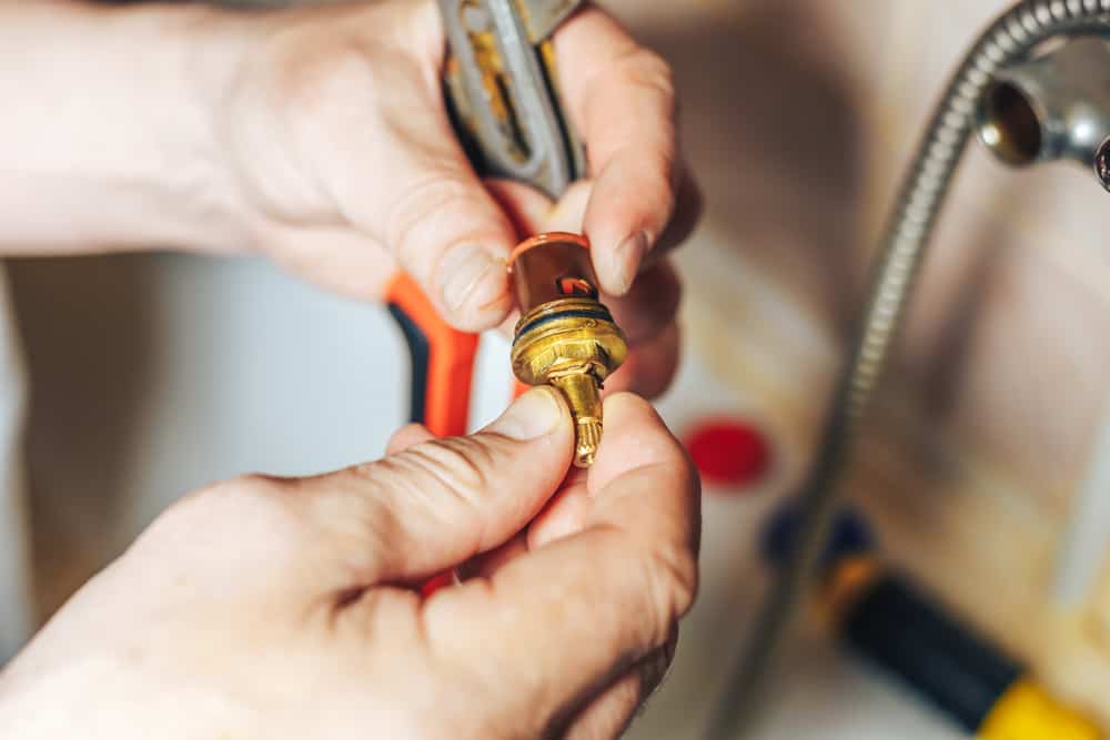 How Much Does It Cost To Fix A Leaky Faucet? Mr. Kitchen Faucets