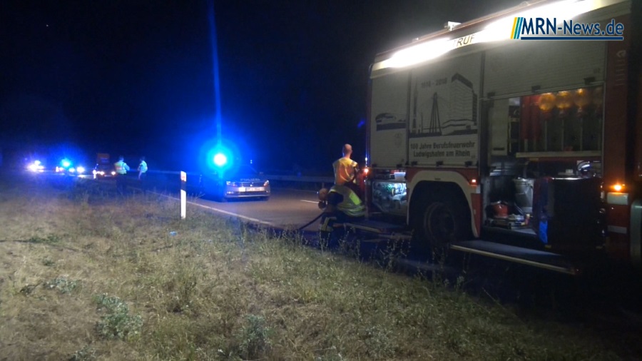 Ludwigshafen ERSTMELDUNG Erneut schwerer Unfall auf B44 Ausfahrt Maudach / Rheingönheim