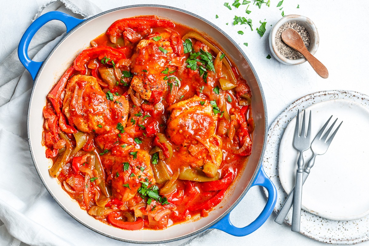 One Pot Chicken Basquaise (poulet basquaise) Mrs Jones's Kitchen