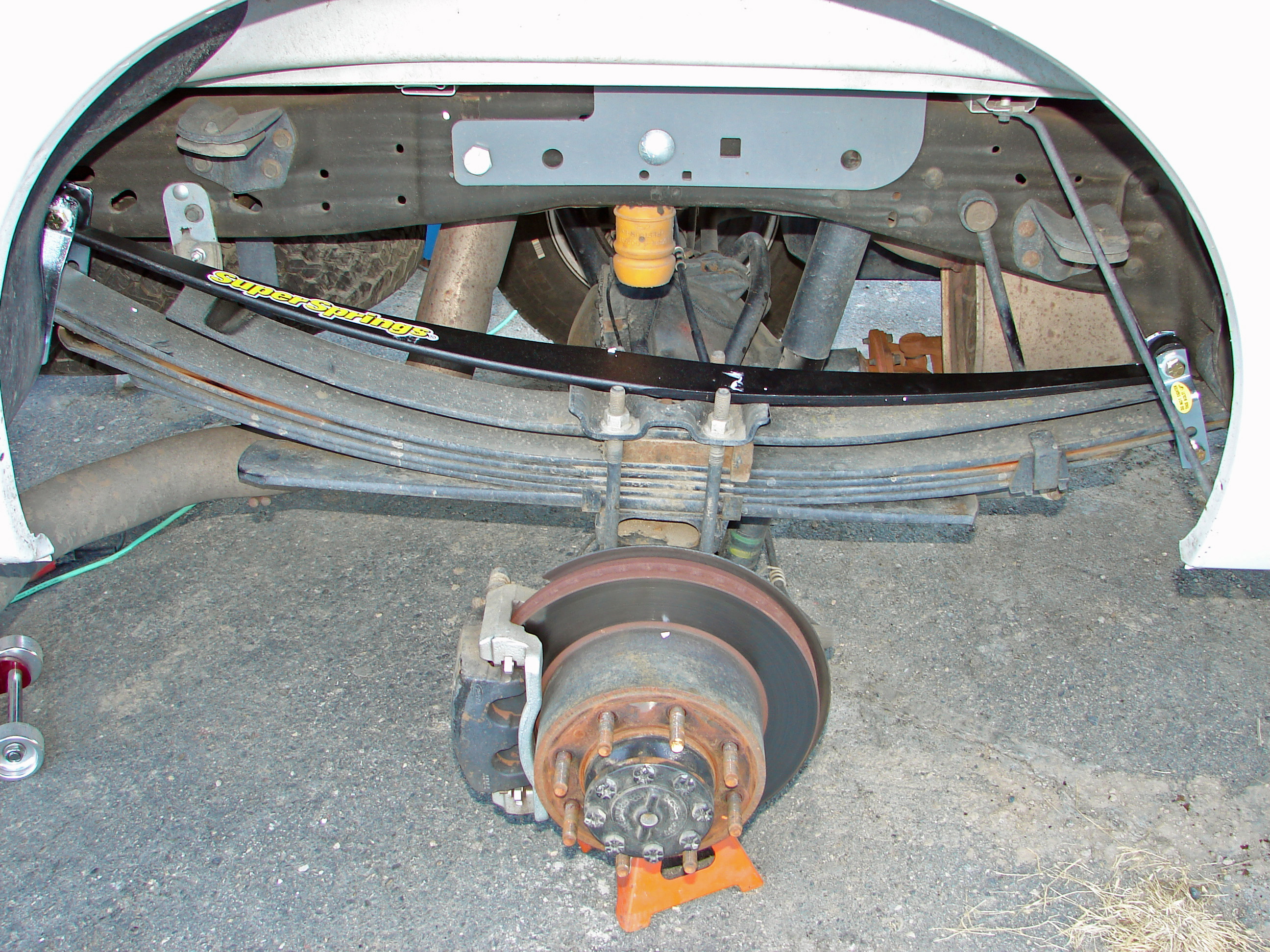 "Overload and stabilizing leaf springs are SuperSprings, better than