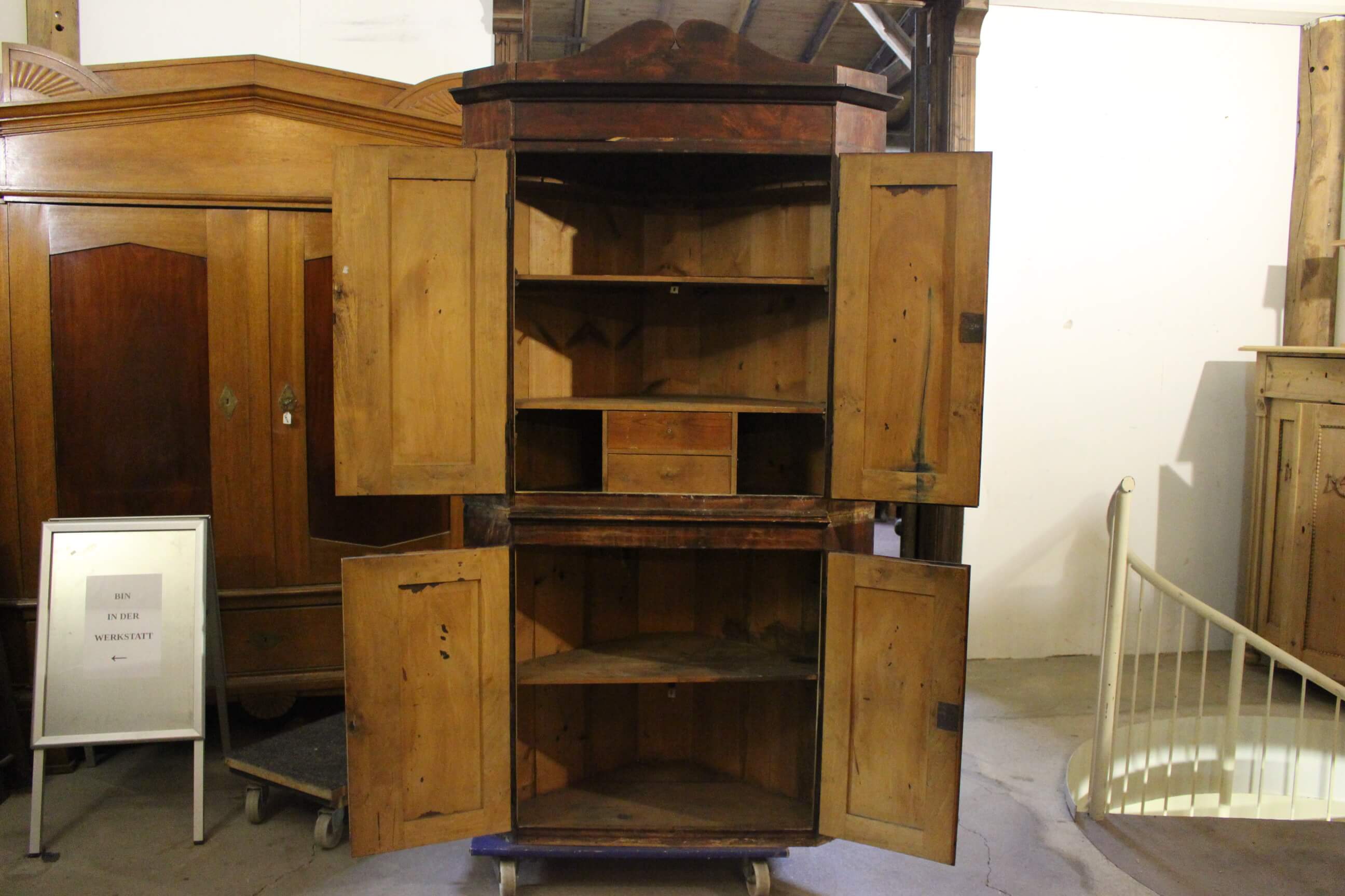 Eckschrank 70x70 Cm