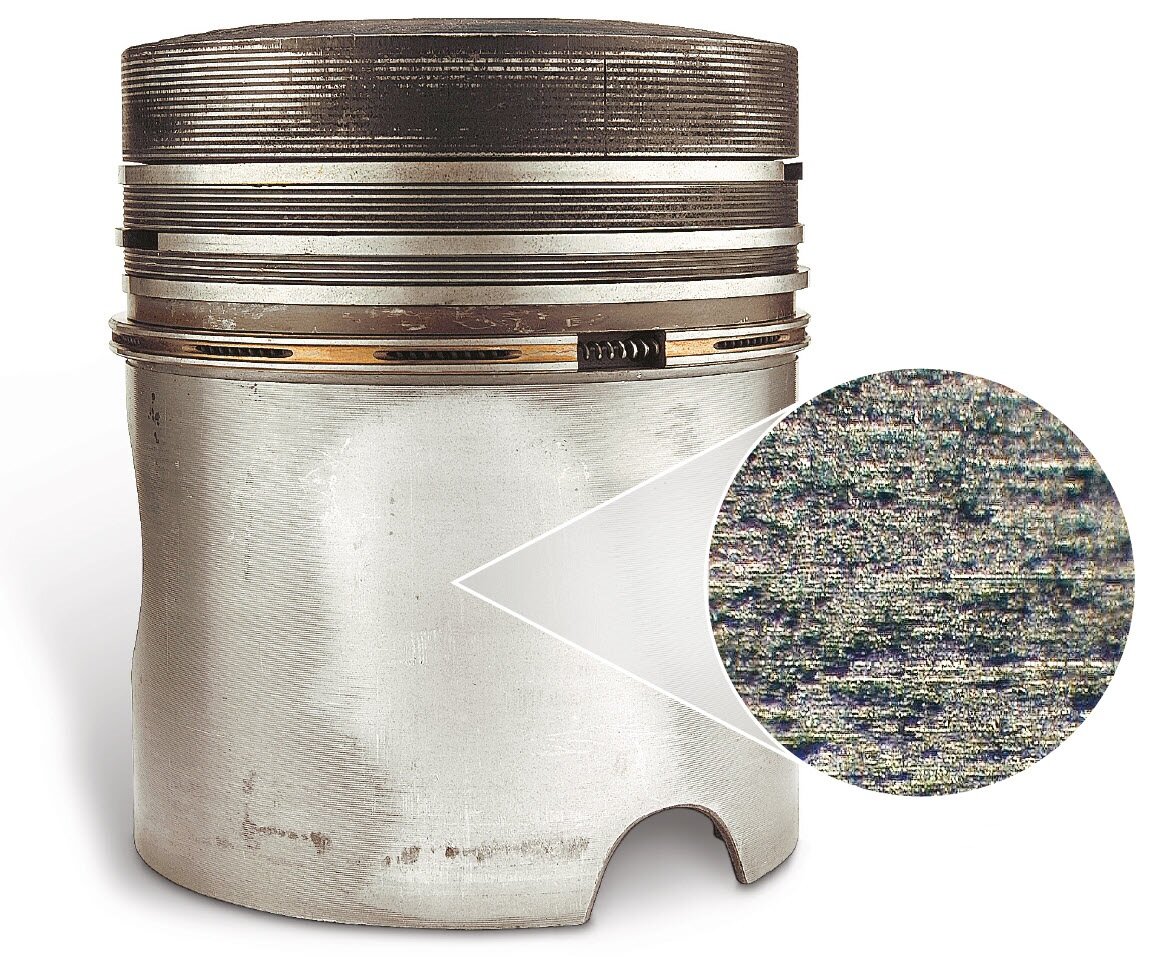 Wear on pistons, piston rings and cylinder running surfaces caused by