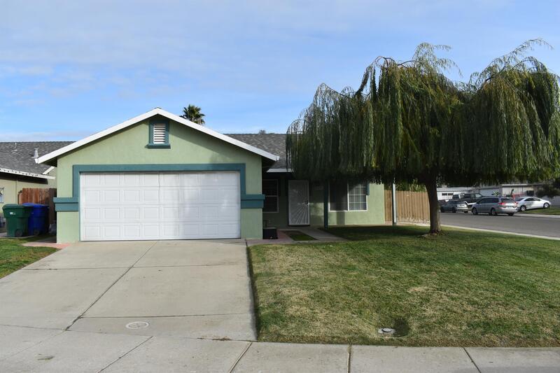 10154 Logan Court Delhi, CA 95315 Merced Stanislaus County Property Management