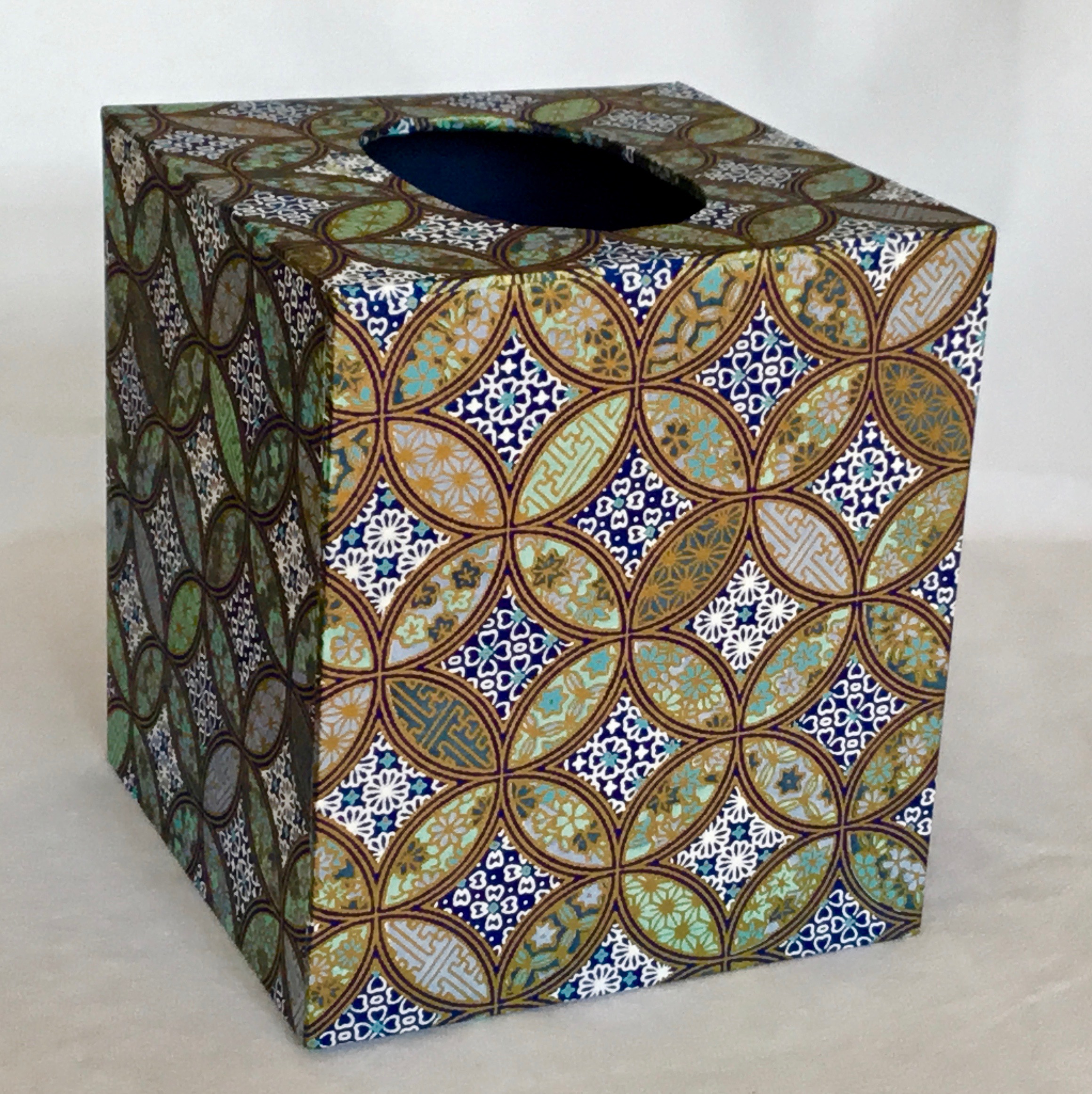 Tissue Box Cover with Geometric Circles Japanese paper M'S Handmade Boxes