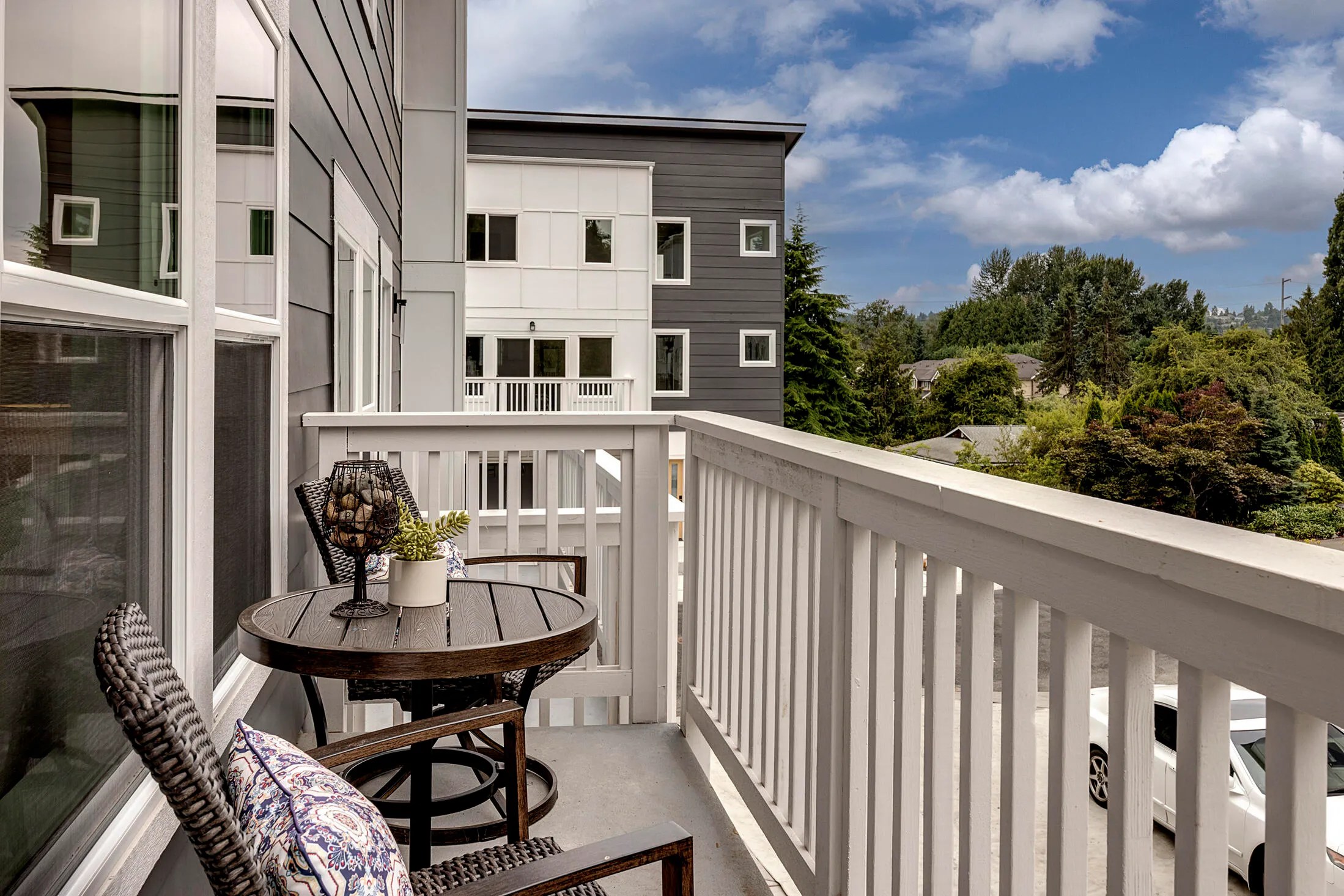 Beachwood New Luxury Townhomes in Kenmore, WA