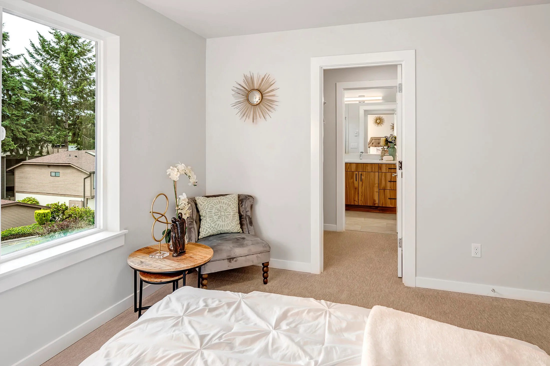 Beachwood New Luxury Townhomes in Kenmore, WA