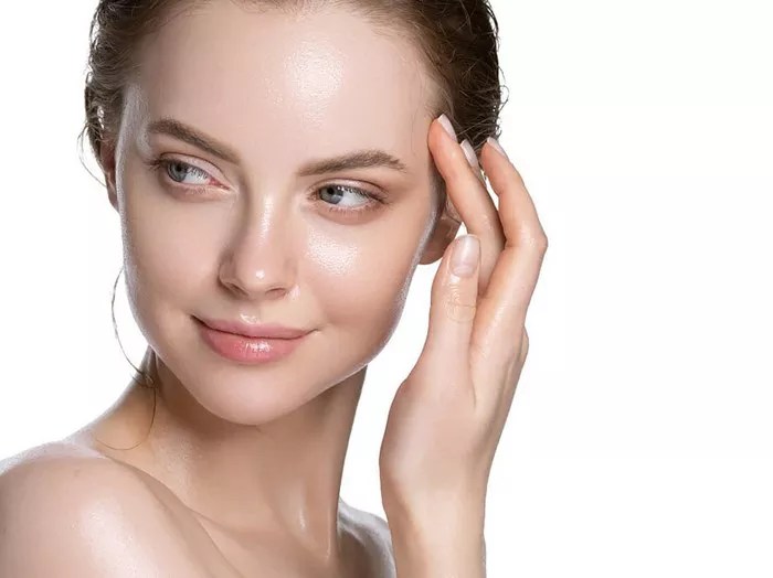 How long does swelling last after face and neck lift？