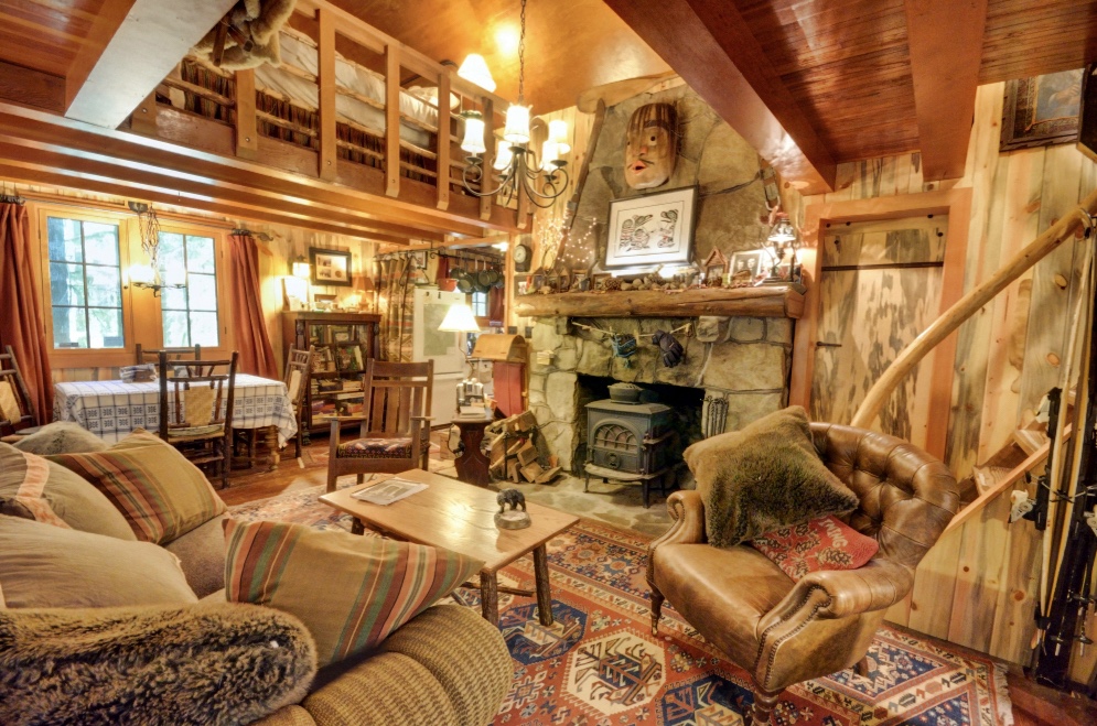 Camp Creek Cabin Liz Warren Mt. Hood Real Estate