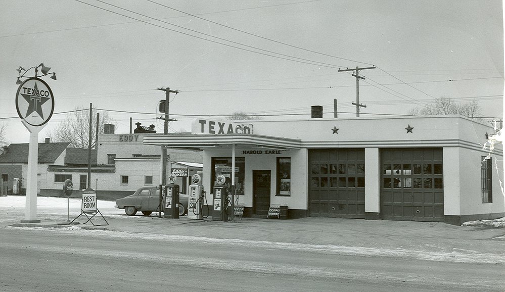 Gas Station (Texaco), Lewistown, Montana Montana Memory Project