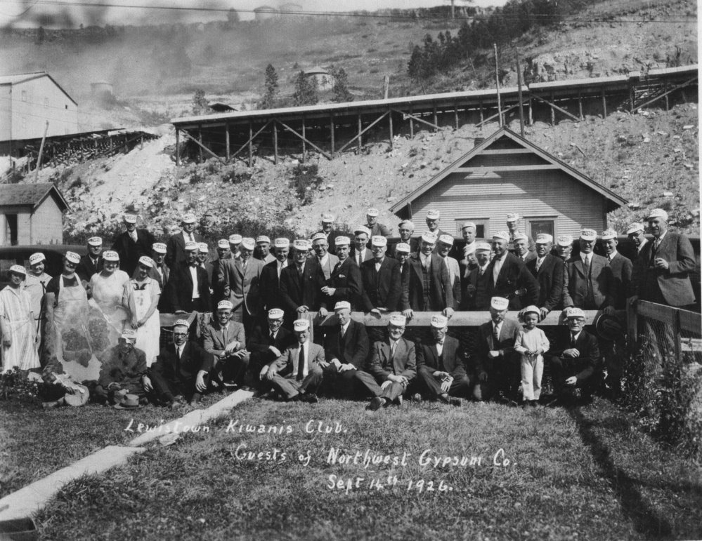 U S Gypsum plant and Kiwanis group 1926 Montana Memory Project