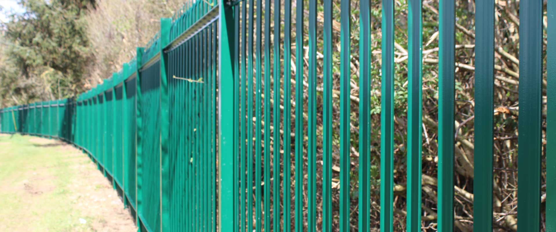 Palisade Fencing product by Mulligan Fencing