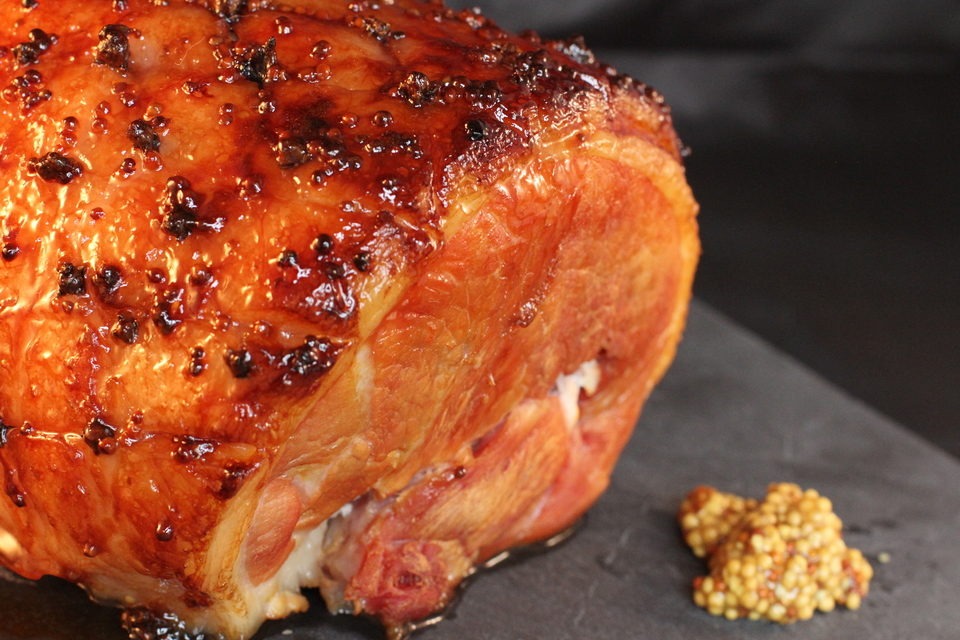 Glazed ham with cloves MummyPages.uk