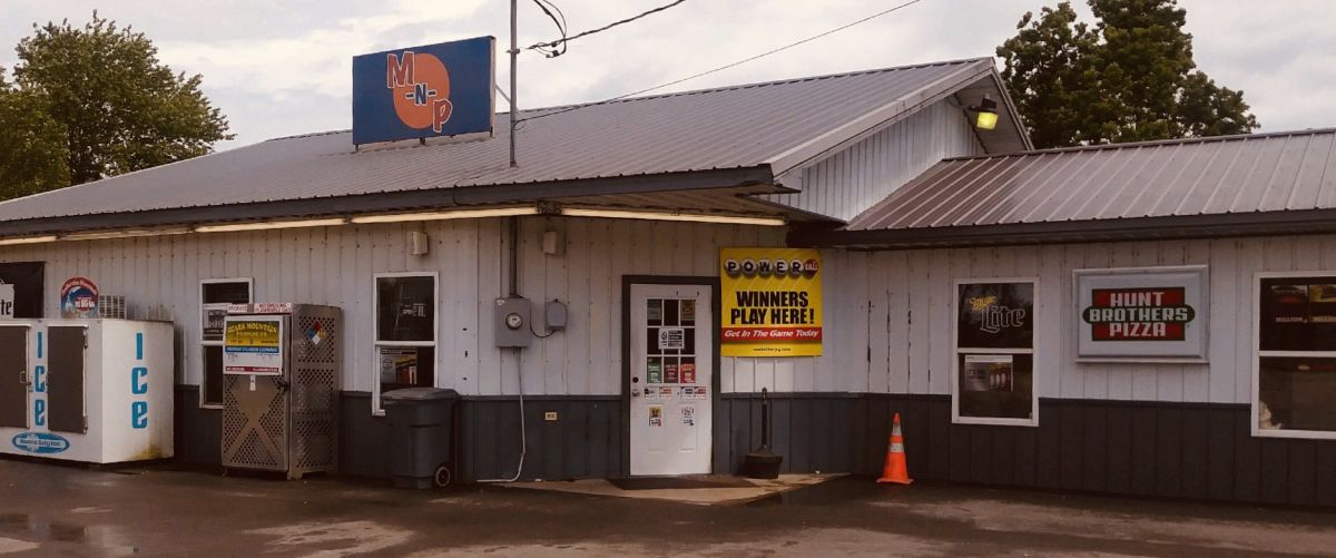 MunchNPump Convenience Stores