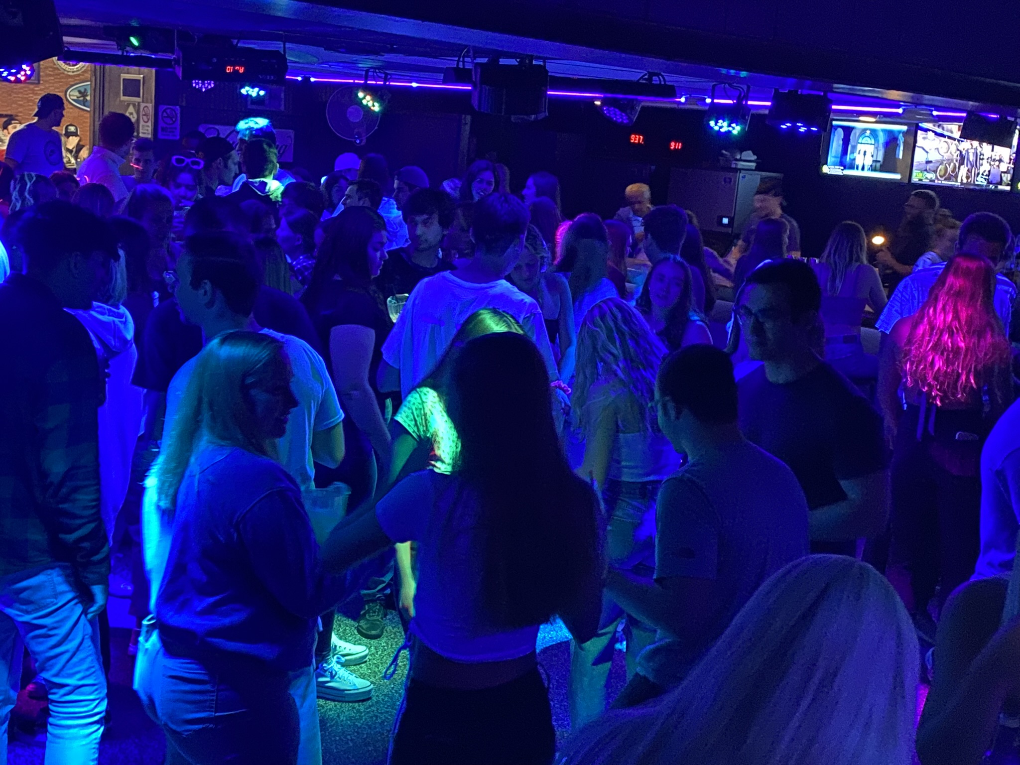 Back Bar Night Club Murphs Study Hall