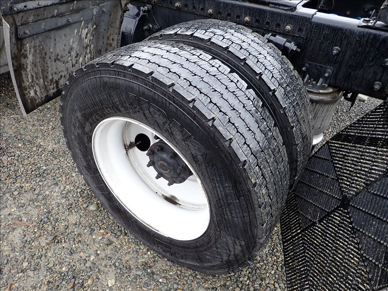 2008 FREIGHTLINER FL106 KENMORE HEAVY EQUIPMENT, CONTRACTORS