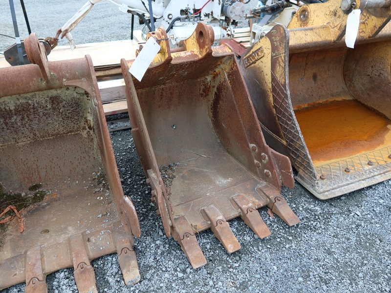 20" DIGGING BUCKET (FITS EX45) MARYSVILLE TOOLS, MACHINE SHOP