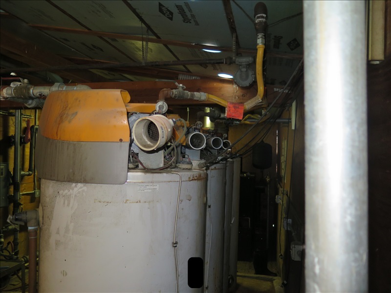 LOT, (4) AO SMITH BTH19901 CYCLONE XF, 230GAL PROPANE WATER HEATERS